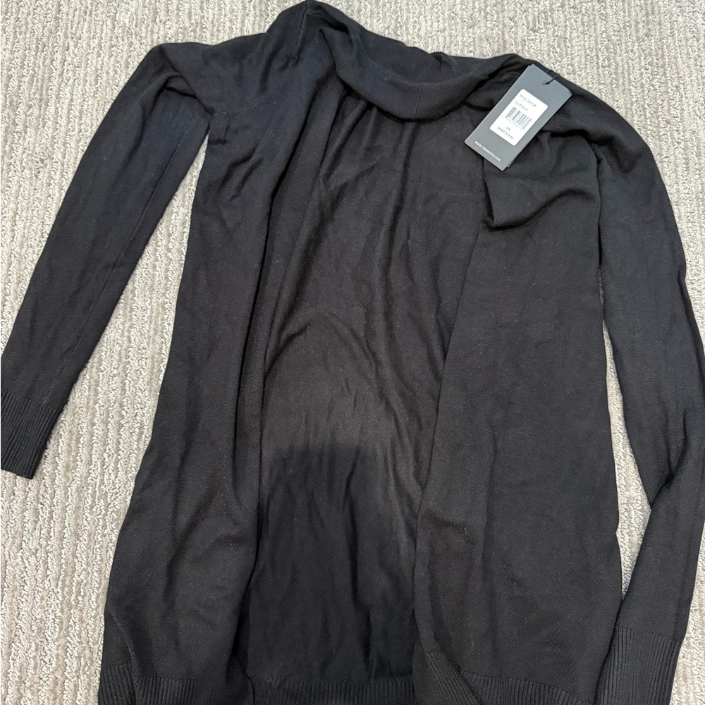 Stylish black cardigan